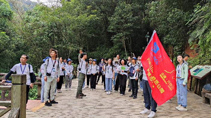 2021年丹霞山科普志愿者训练营.jpg