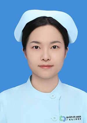 李倩.jpg